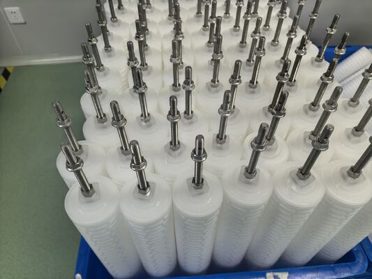 40 inch condensaatpolijstfilter met een debiet van 3,5 m³/u ~ 4,5 m³/u voor energiecentrales om ijzeroxide te verwijderen