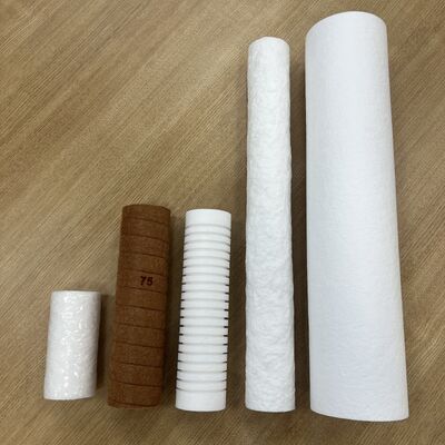 10 inch PP Melt Blown Filter Cartridge met gegradeerde pore dichtheid en ISO9001 certificering voor waterzuivering